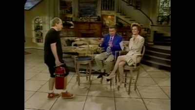 Bobcat! Hey, Bob!
Hey! Stop. Stop. - Joy Ride