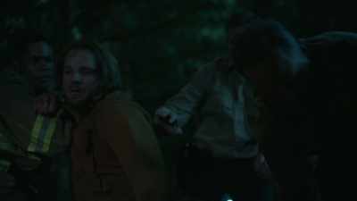 Bode, come on. I got you. Come here. - Fire Country