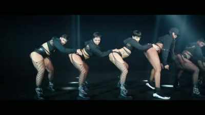 - ♪♪ Body-ody-ody-ody-
ody-ody-ody-ody ♪♪ - Impact x Nightline