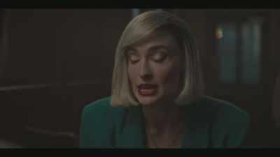 Boisie, please, it has to work.
No. I'm sorry. - Joan