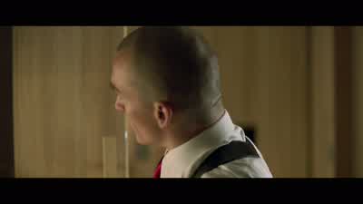 Bombs? Moths. It's Italian wool, theyloveit - Hitman: Agent 47