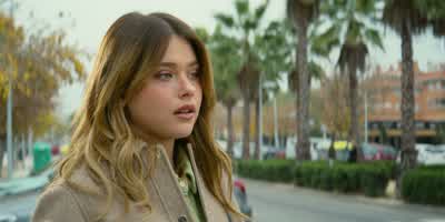 -Bonita, ¿eh? - Our Fault