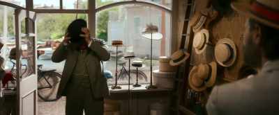 Bonjour, monsieur. - Downton Abbey: A New Era