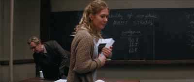 Bonne chance! [claps]
[students chattering] - Crisis