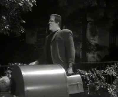 Boo!
[Yells] - The Munsters