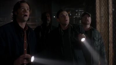 Booby trap. - Supernatural