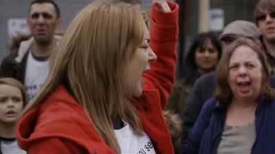 BOOING - The Moorside