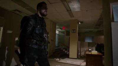 [Boom] - Arrow