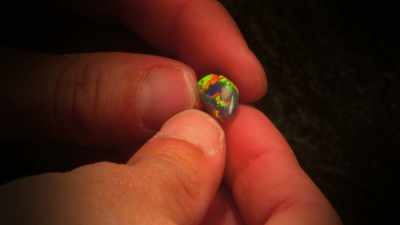 Boom. There it is.
There's $100,000 in rough opal. - Outback Opal Hunters