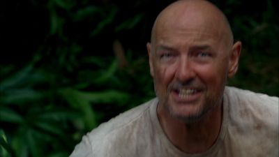 Boone, what do you see? - Lost
