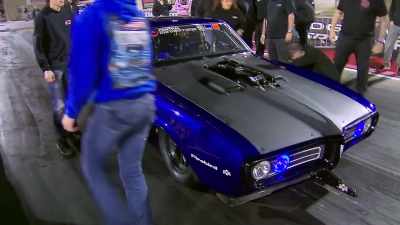 [Boosted over PA] All right,
Robin Roberts having issues. - Street Outlaws No Prep Kings Team Attack