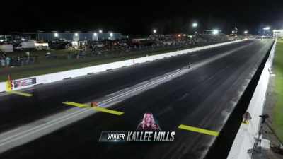 - [Boosted over PA system] And Kallee Mills gets the win.
- [all cheering] - Street Outlaws No Prep Kings Team Attack