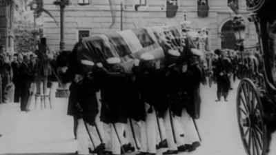 BOOT: After the collapse
of the Ottoman Empire, - Origins: The Journey of Humankind