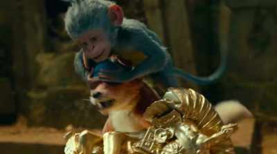 - Boots!
- Get off me, monkey! - Dora and the Lost City of Gold