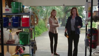 BORIN:
DeGeorge, huh?
DAWN:
Oh. - NCIS: New Orleans