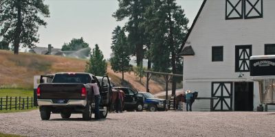 Boss is going to want
to talk to you. - Yellowstone