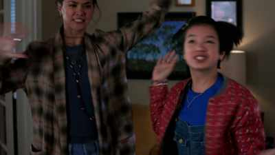Both: Beow-beow-beow-beow...
starfish! - Andi Mack