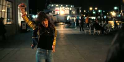 [both cheering] - Girlboss