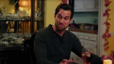 [both chuckling] - Snapshot of Love