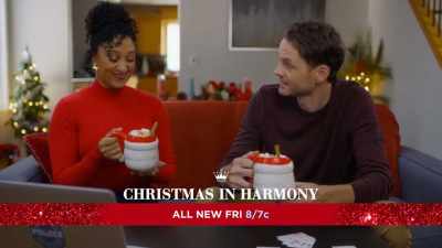 [both chuckling] - The Santa Stakeout