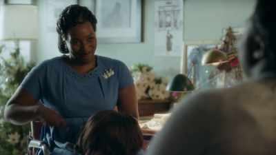 [both chuckling] - Robin Roberts Presents: Mahalia