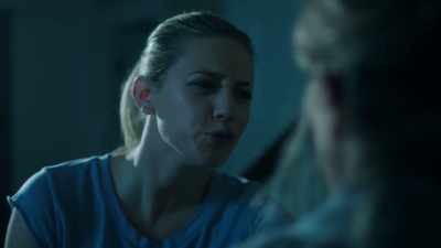 (BOTH GASP) - Riverdale