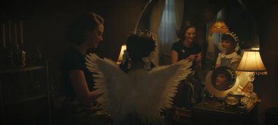 [BOTH GIGGLE] - Doom Patrol