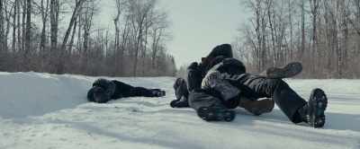 [both grunting] - The Ice Road