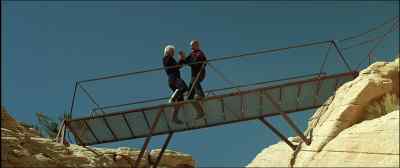 (BOTH GRUNTlNG) - Star Trek: Generations