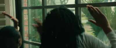 [both] Heeeelp!
[banging on the window] - The Reading