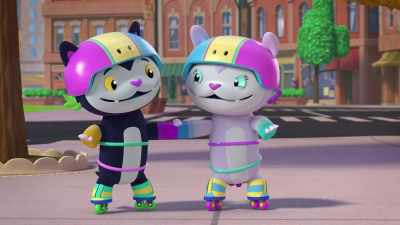 BOTH:
If Mo and Bo knew how to skate. - Abby Hatcher