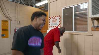 [both laugh] - Jackass Forever