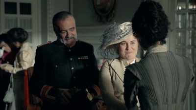 [BOTH LAUGH] - Grand Hotel