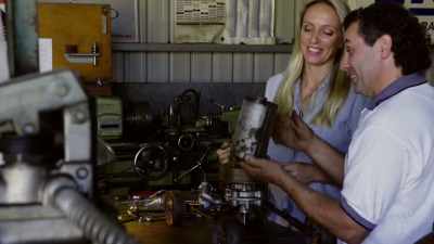 (BOTH LAUGH) - Aussie Inventions That Changed The World