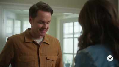 [both laughing] - Dating the Delaneys