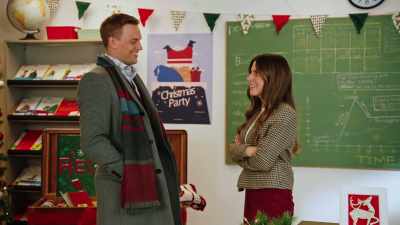 (both laughing) - The Jinglebell Jubilee