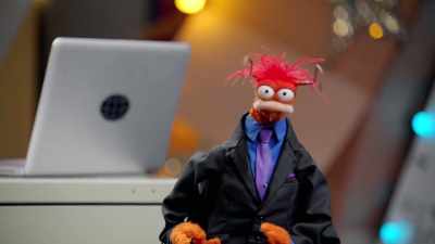 (BOTH LAUGHING) - Muppets Now
