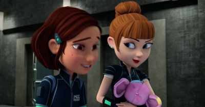 [both laughing] - Spy Kids: Mission Critical