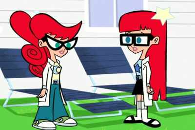 BOTH:
Lights, transmitters? Uh-oh! - Johnny Test