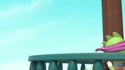[both] ♪ Oh, we're
plundering pirates ♪ - Top Wing