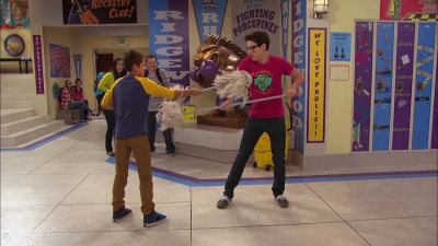 ( both screaming ) - Liv and Maddie