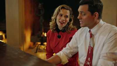 (BOTH SINGING) Oh, jingle
bells, jingle bells, - A Biltmore Christmas