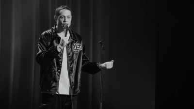 Both my wrists could be cut,
and I could be holding a knife. - Pete Davidson: Turbo Fonzarelli