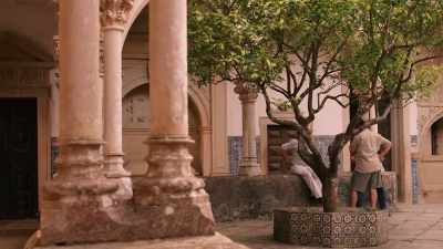 Box: THE KING LET THEM COME BACK
HERE TO TOMAR - Lost Relics of the Knights Templar