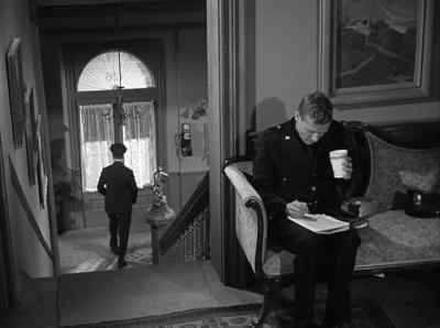 Boy I’ll be glad to get
back on those four to twelves, - Alfred Hitchcock Presents