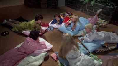 Boy, this is crummy. - The Brady Bunch Movie