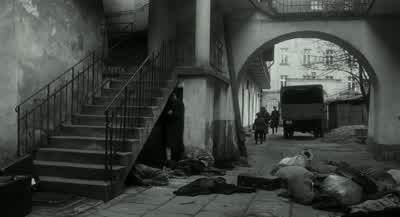 BOY: I've searched the building. - Schindler's List