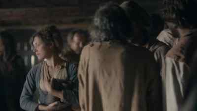 BOY: Jeanne's back! - The Musketeers