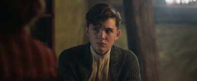 Boys, we are going
to face some difficult times, - Tolkien