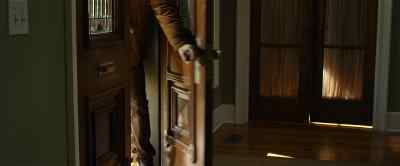 - Boys are home.
- Hi there. - Before I Wake